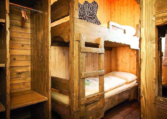 Baumhotel Styrassic Park Bad Gleichenberg